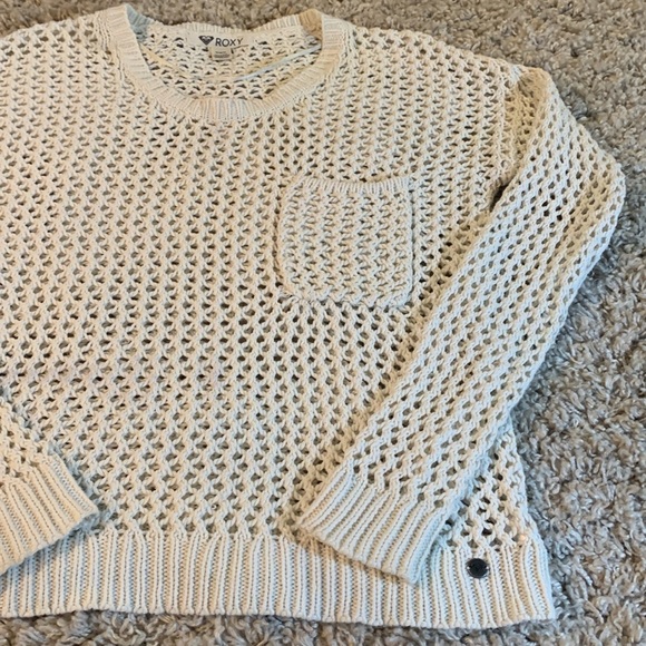 Roxy Crocheted Cream Sweater Women’s Medium - Picture 3 of 8